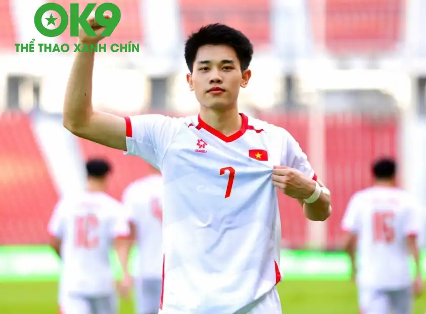 Đình Bắc thừa nhận U22 Việt Nam gặp nhiều khó khăn trong cuộc đọ sức với Lào