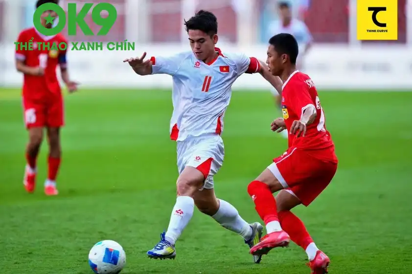 U22 Việt Nam vất vả trước U22 Lào